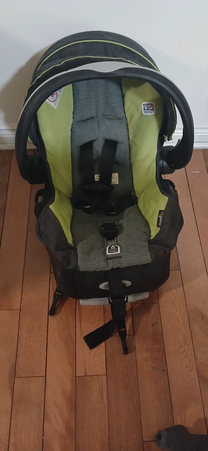 Evenflo Infant Car Seat - photo 2