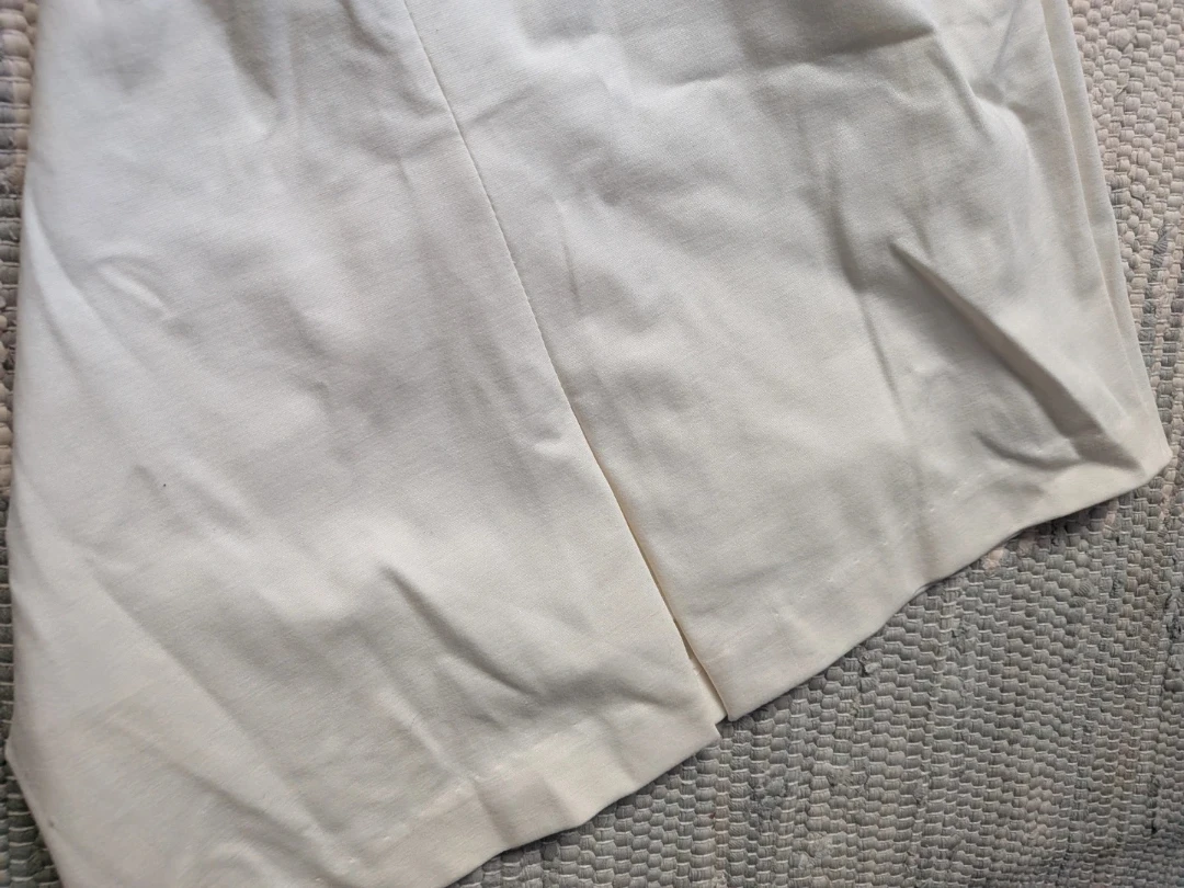 NEW Le Chateau Cream dress - photo 4