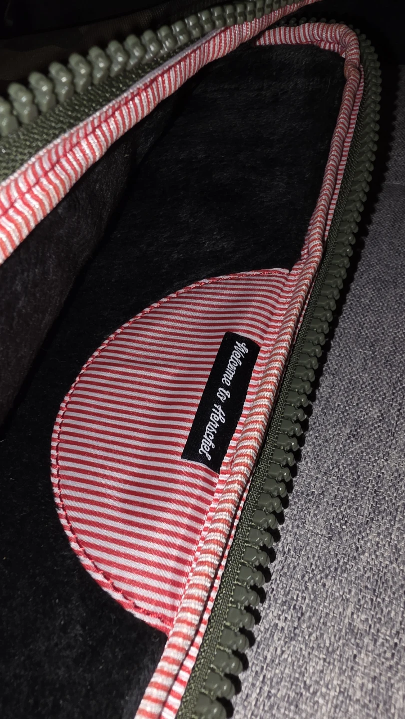 Herschel Camo Padded Laptop Case - photo 3
