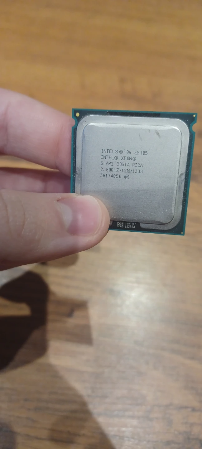 Intel Xeon E5405 Quad core server - photo 2