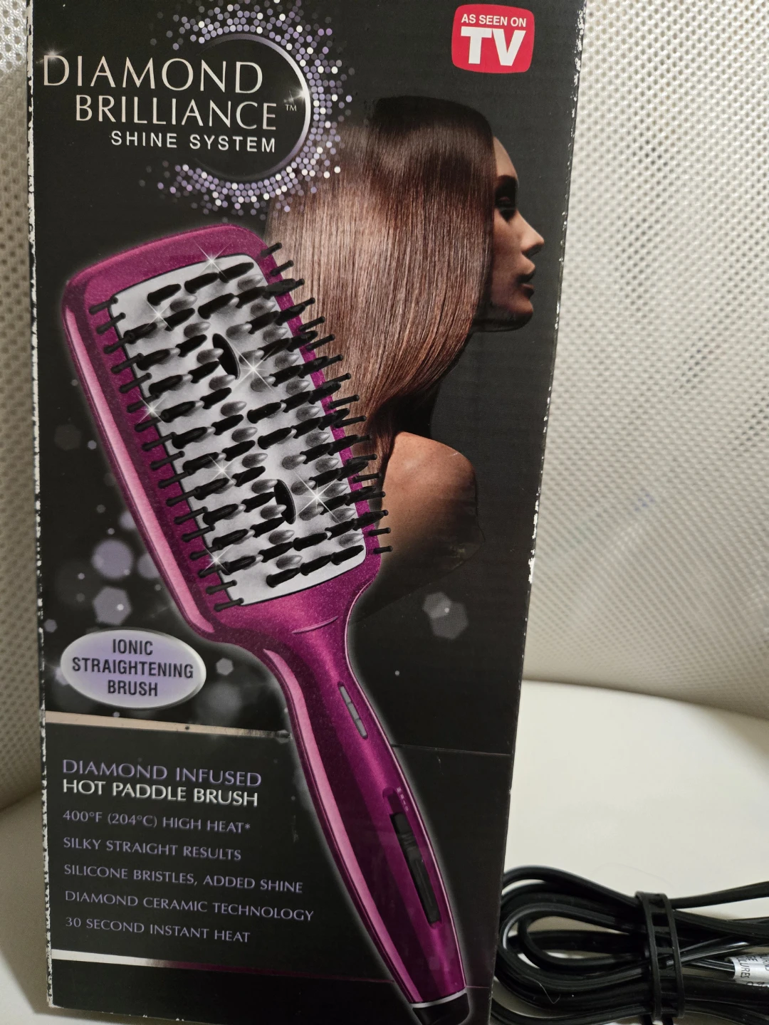 Diamond Brilliance Ionic Straightening Brush