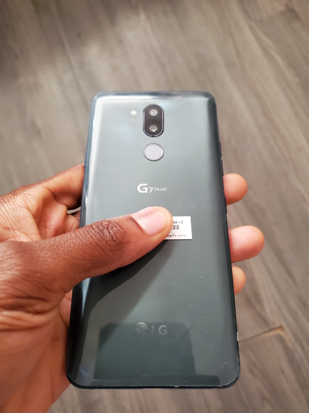 LG G7 ThinQ Smartphone - photo 2