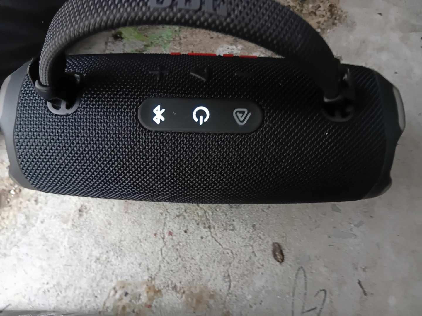 JBL Charge 6 Portable Waterproof Bluetooth Speaker - Black - photo 3