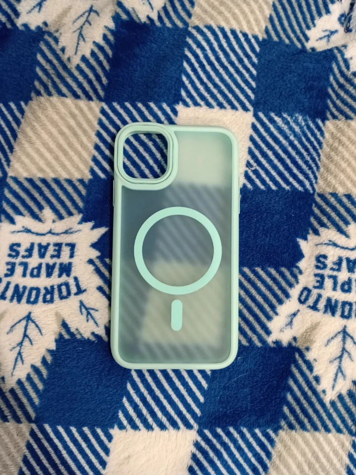 Mint Green iPhone 11 Case with MagSafe