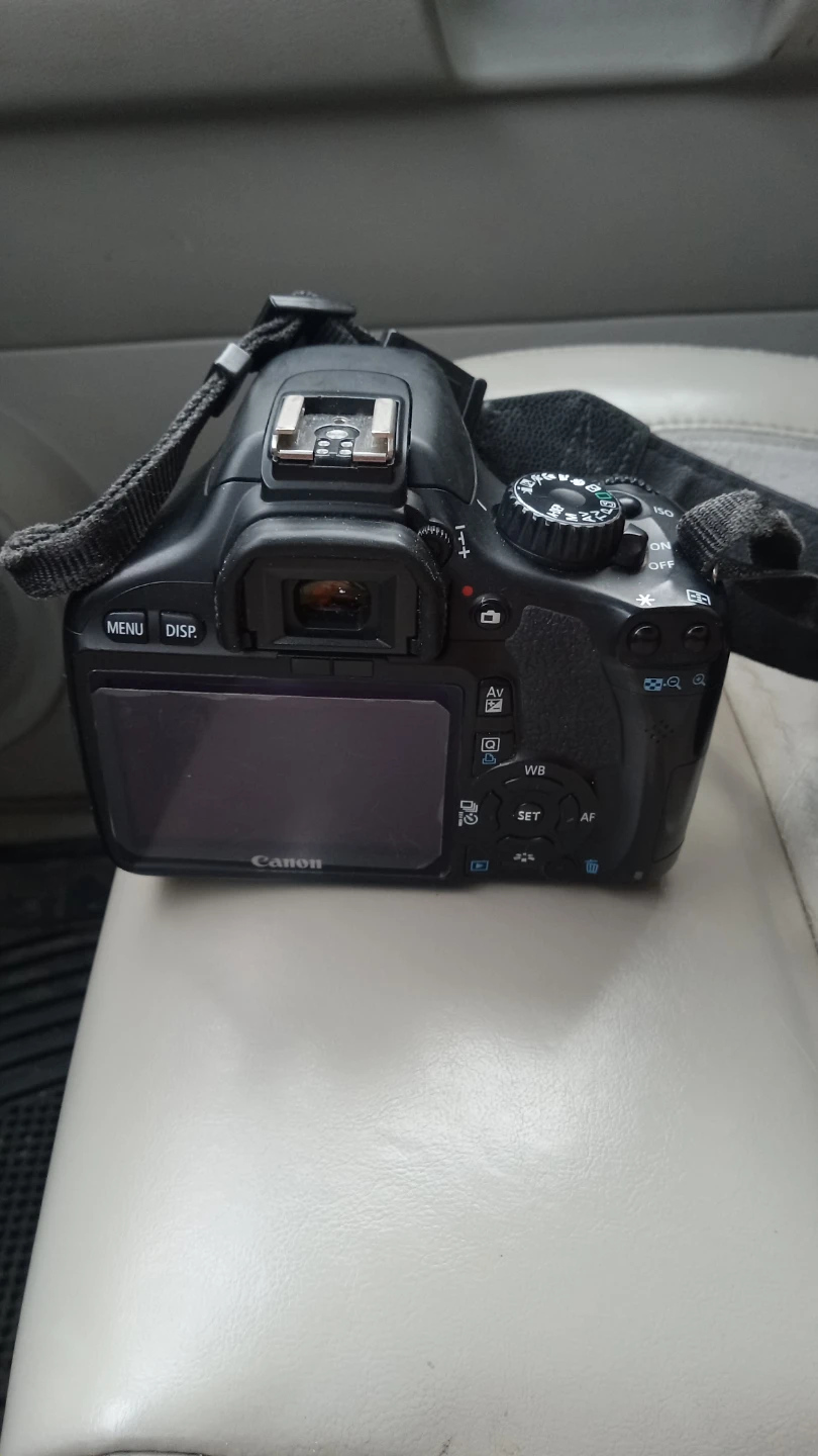 Canon EOS Rebel T2i DSLR Camera - photo 2