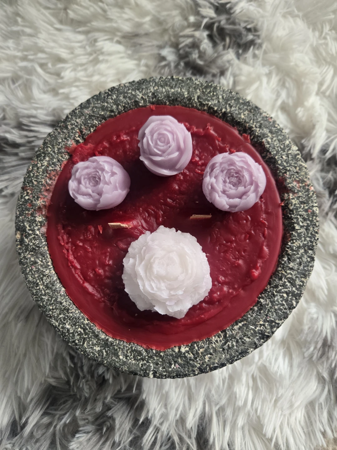 Candle in Stone Mortar Bowl with Floral Wax Melts - photo 4