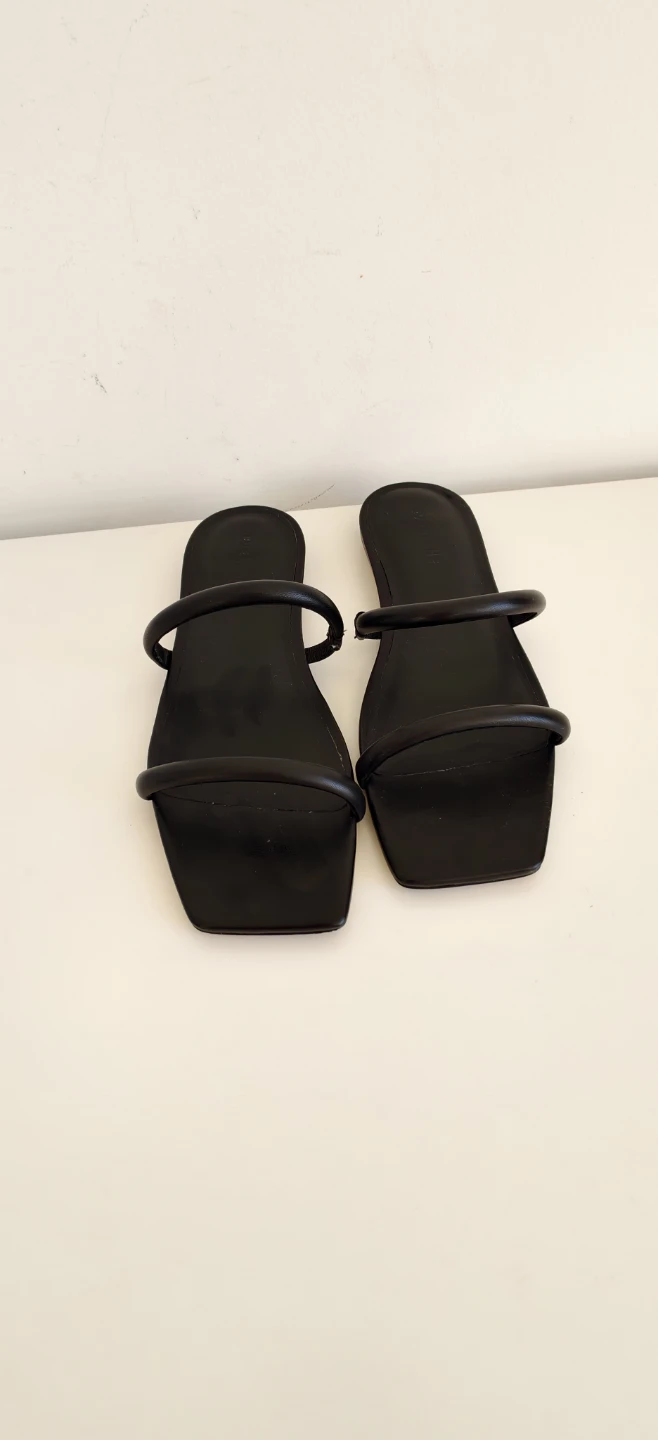 Black Everlane Two-Strap Slide Sandals