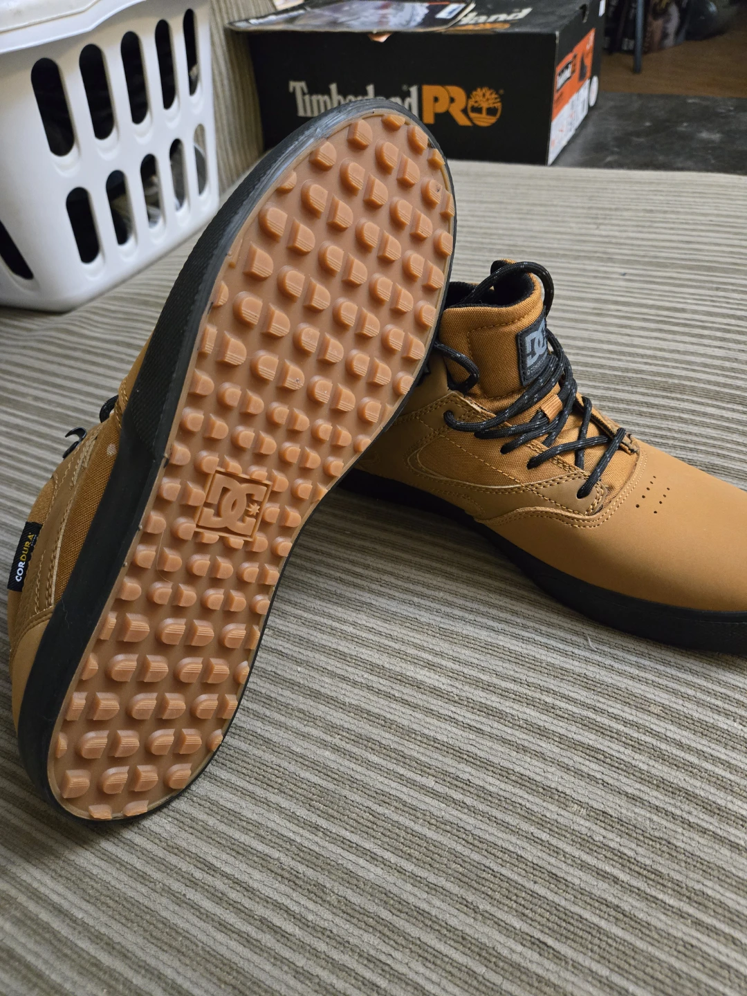 DC Kalis Vulc Mid WNT Men's Shoes - Size 12 - photo 3