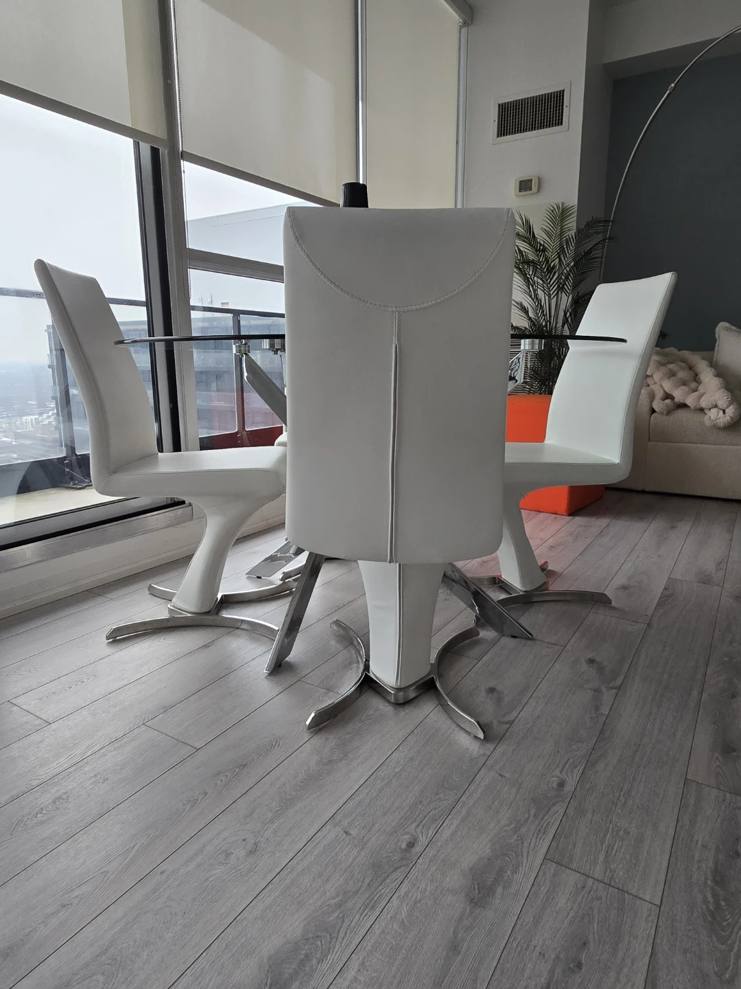Glass Round Dining Table with 4 White Chairs - photo 4