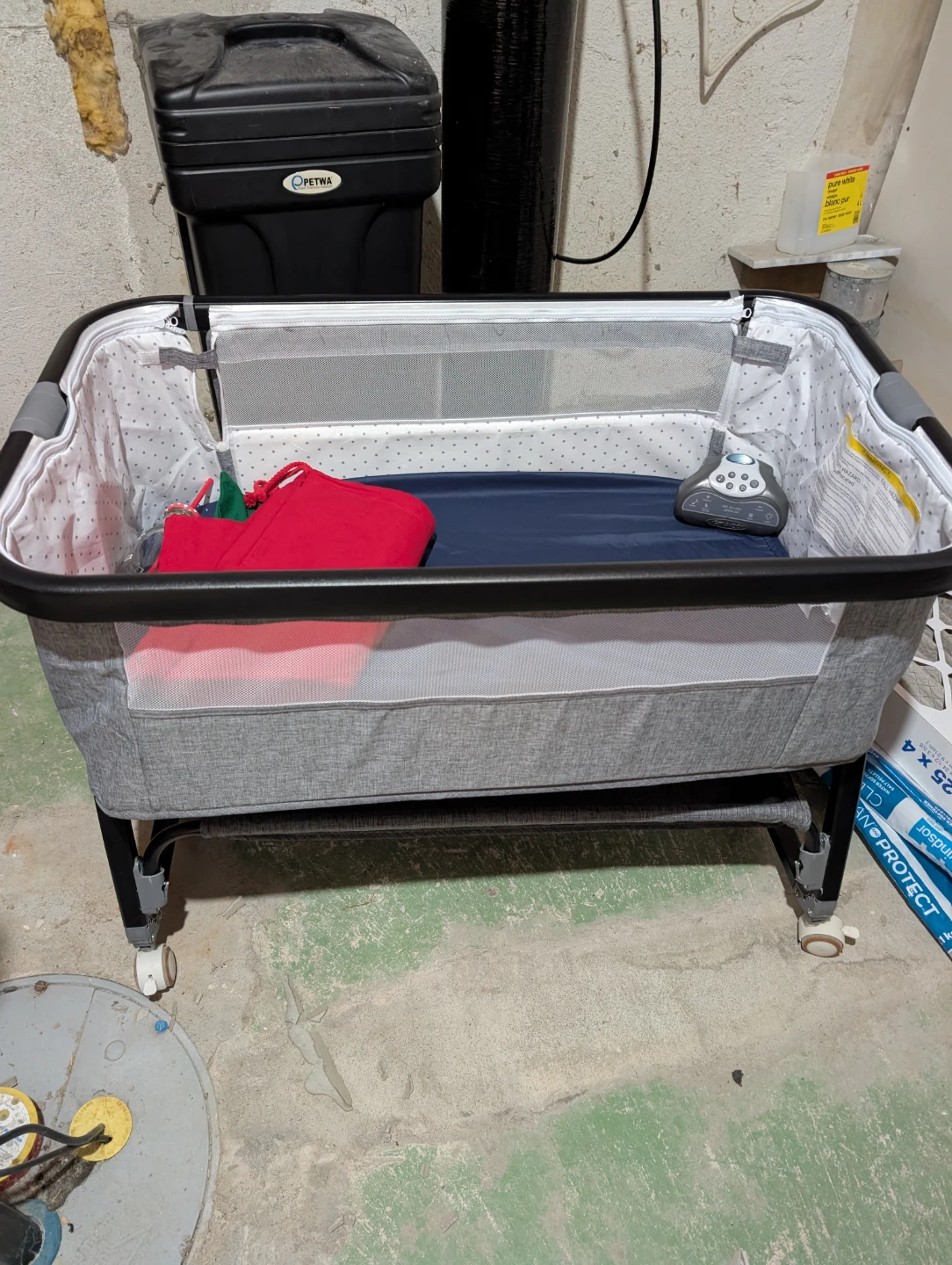 Graco Bassinet Soother Grey