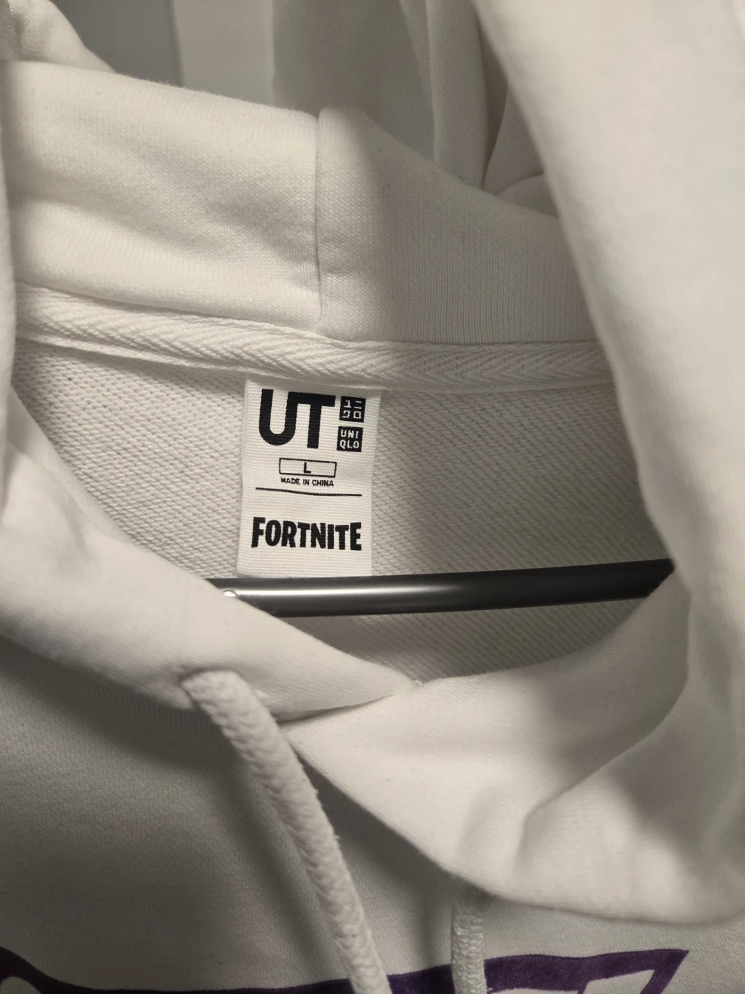 Uniqlo Fortnite White Hoodie Size L - photo 2