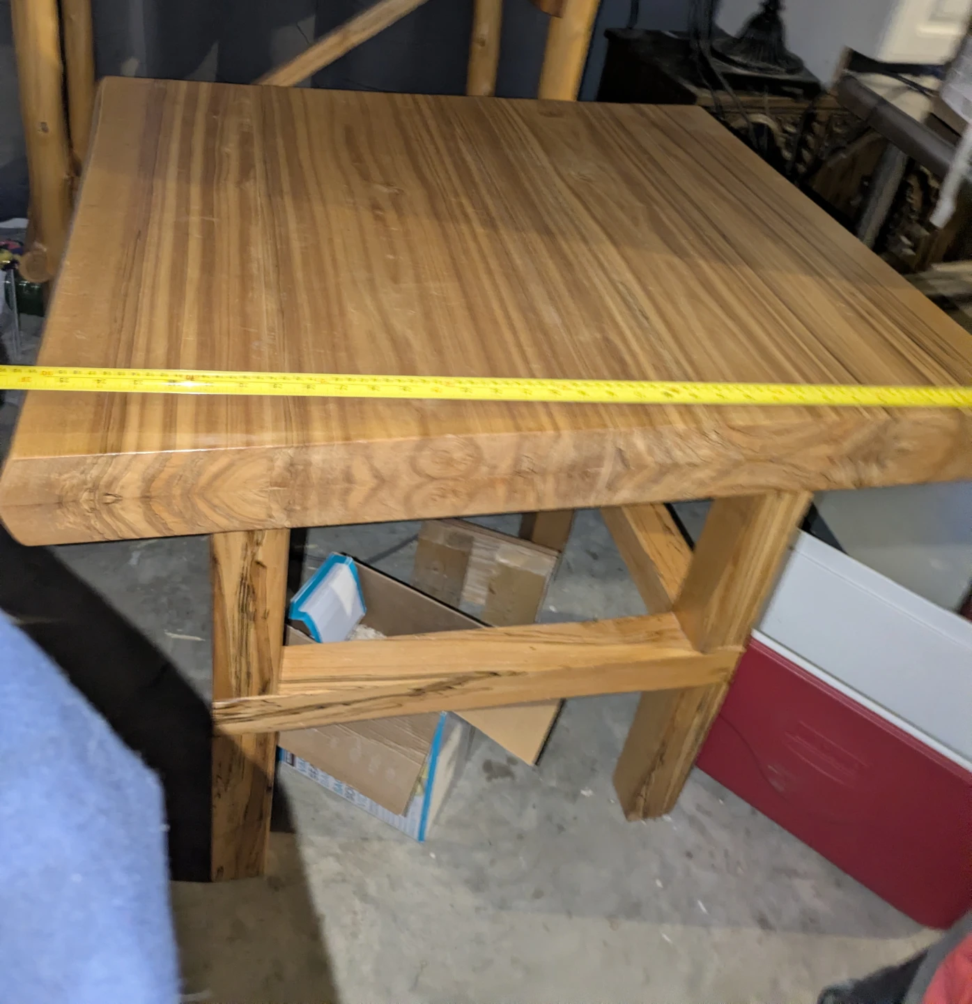 Live edge Table 31" x 36" x 32" High - photo 2