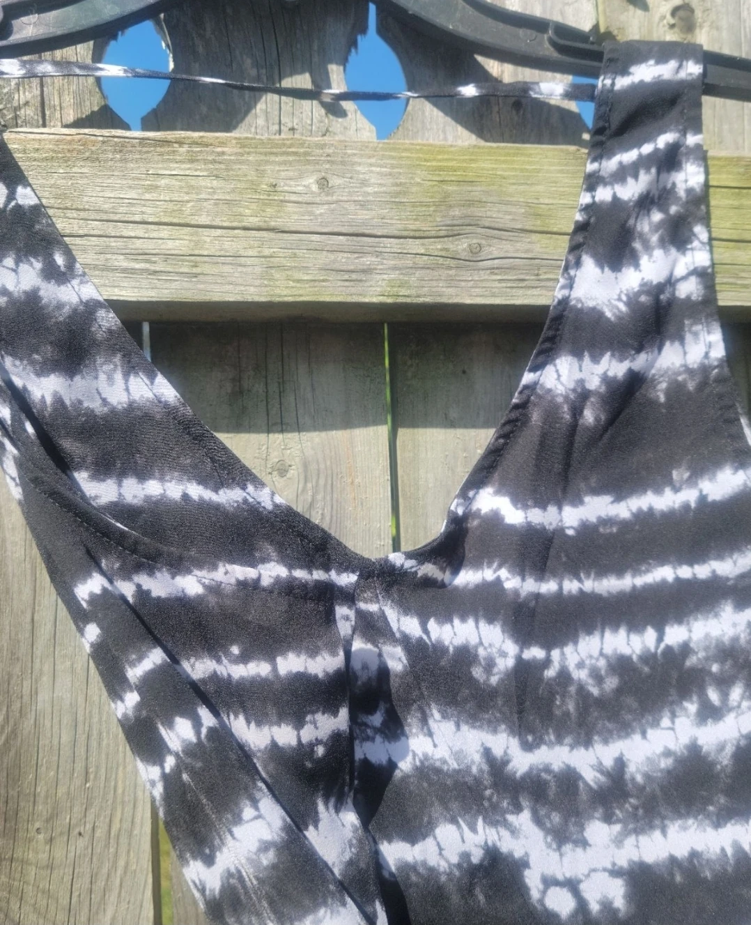 Black & White Tank Top - photo 3