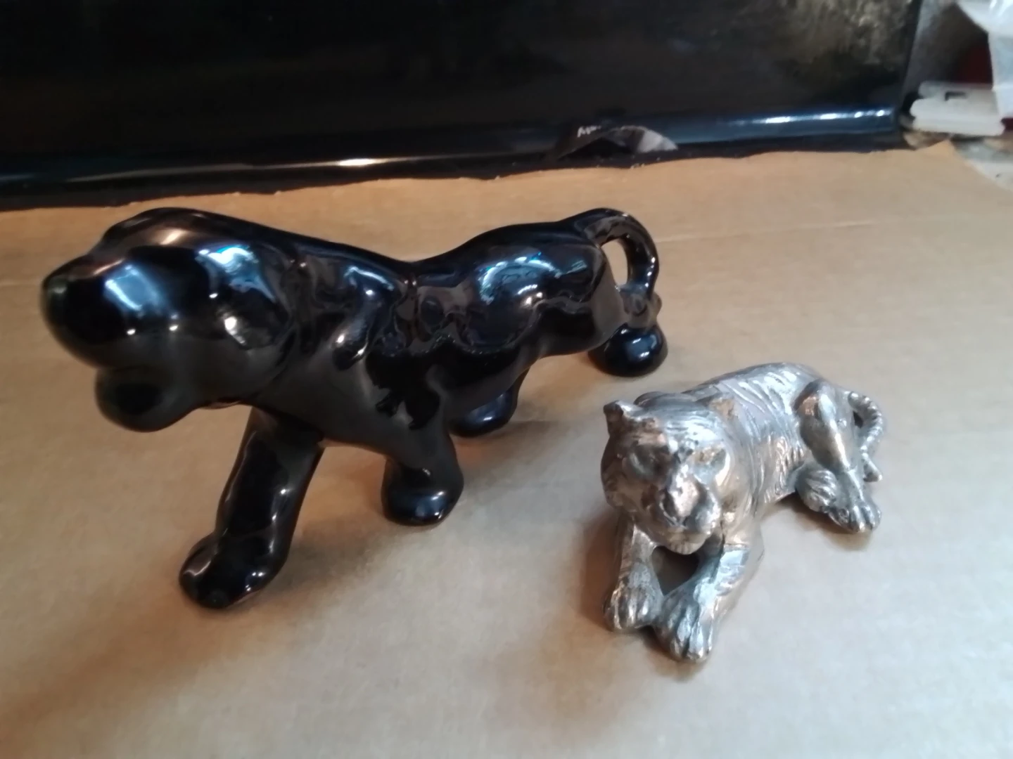 Vintage Black Panther Ceramic and Metal Tiger Figurines 6x4" - photo 2
