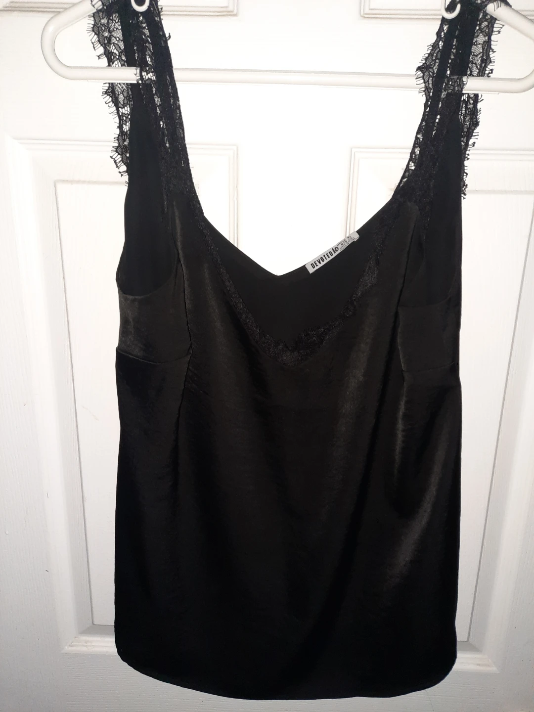 DEVOTED LO Black Lace Trim Cami Top - Medium
