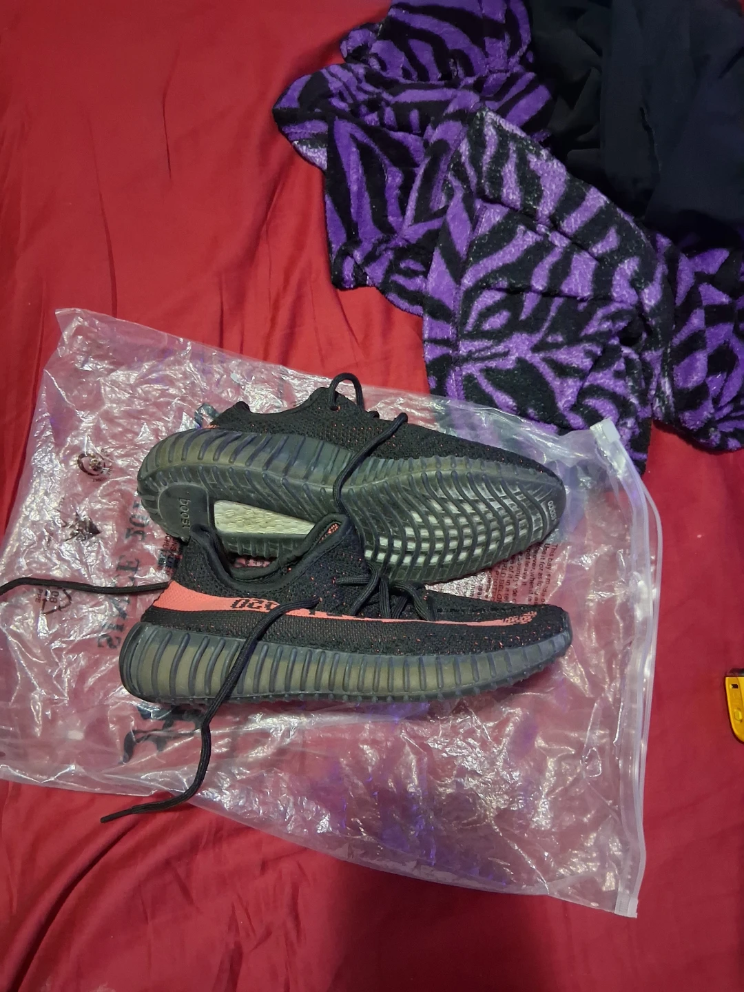 Reverse Adidas Yeezy Boost 350 V2 - photo 5