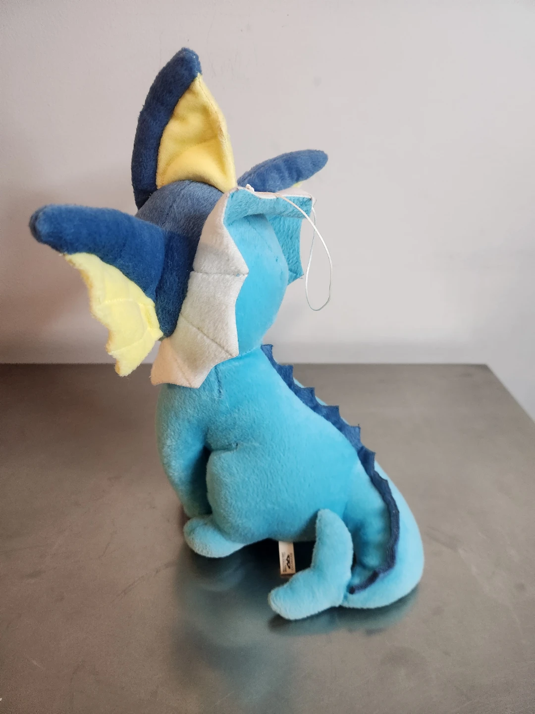 Pokemon Vaporeon Plush by Banpresto - photo 3