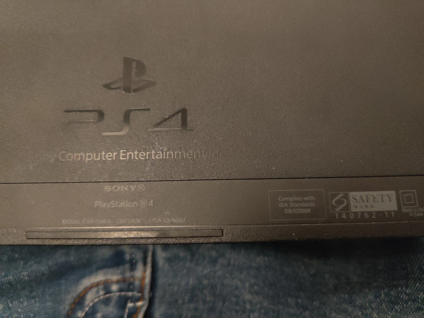 Sony PlayStation 4 Slim Console - photo 2