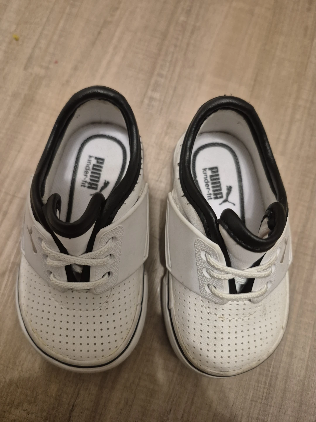 Puma Kinder-fit White Sneakers for toddler Size 5