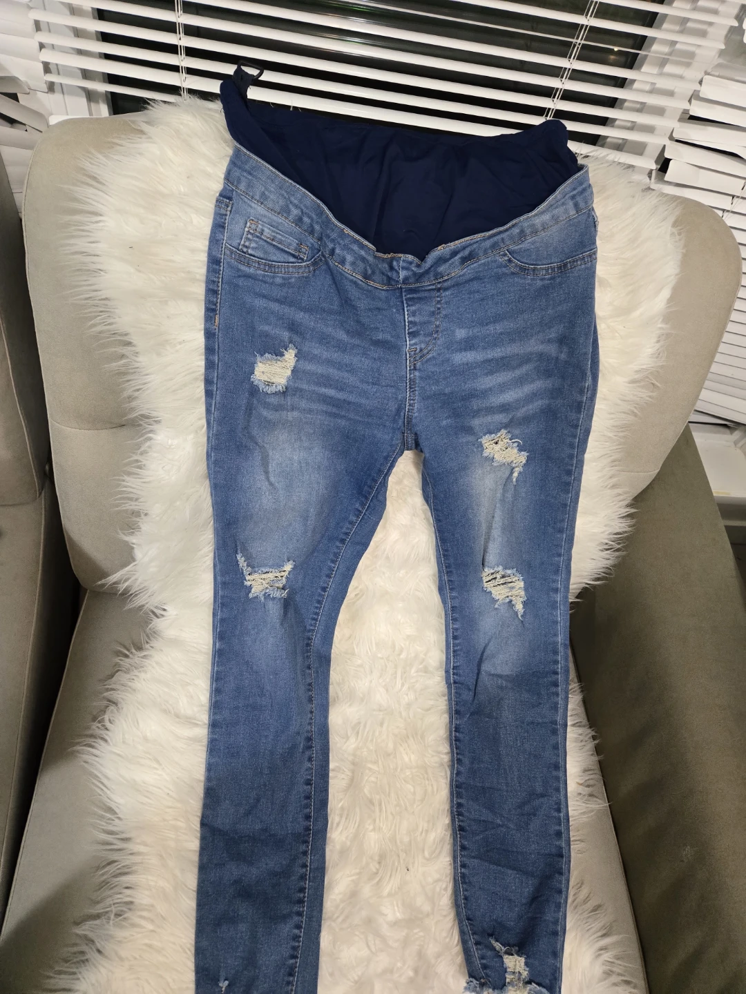 Maternity Pants Bundle - Jeans, Joggers, Leggings - photo 4