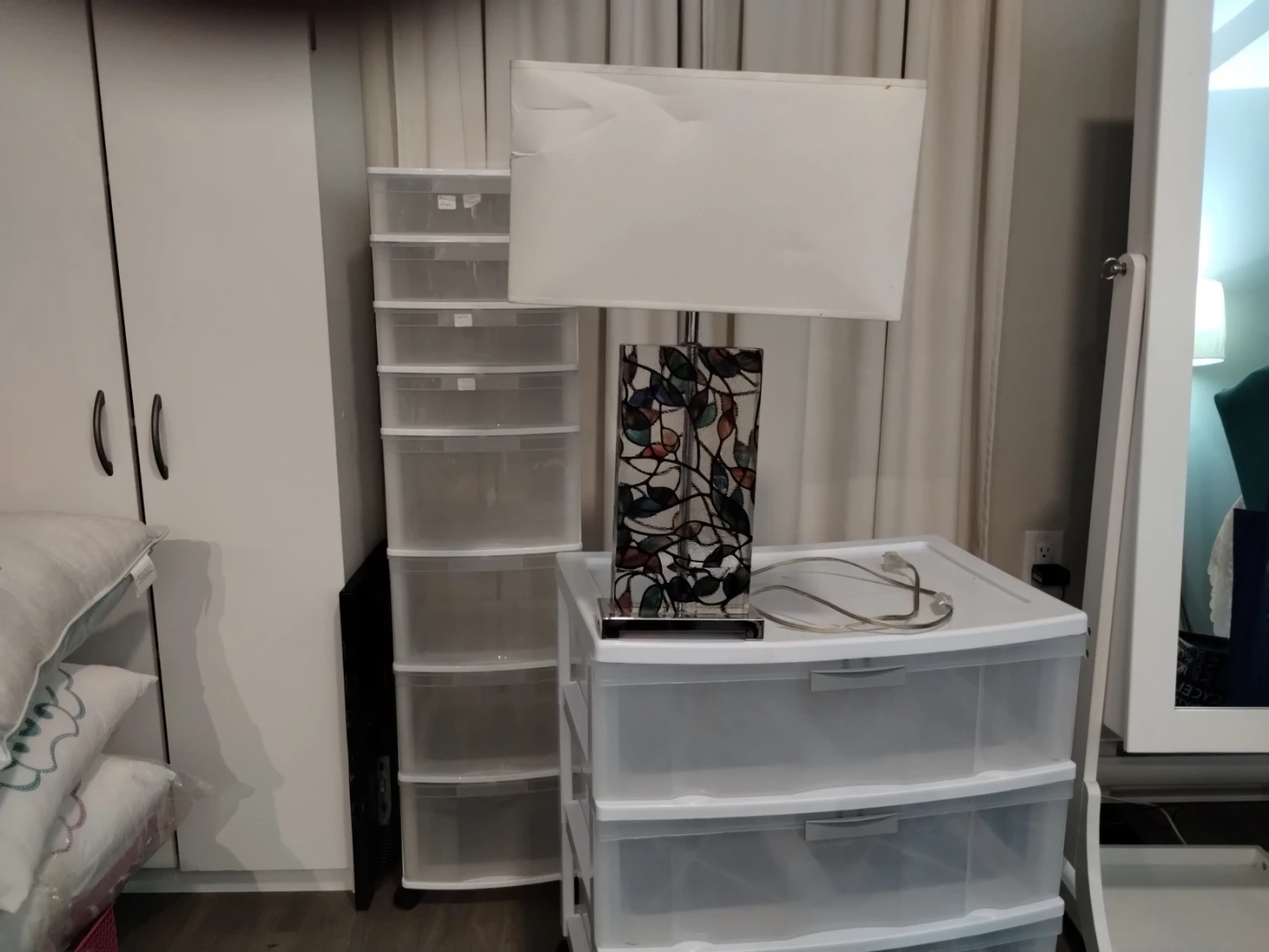 Heavy, rectangular table Lamp
