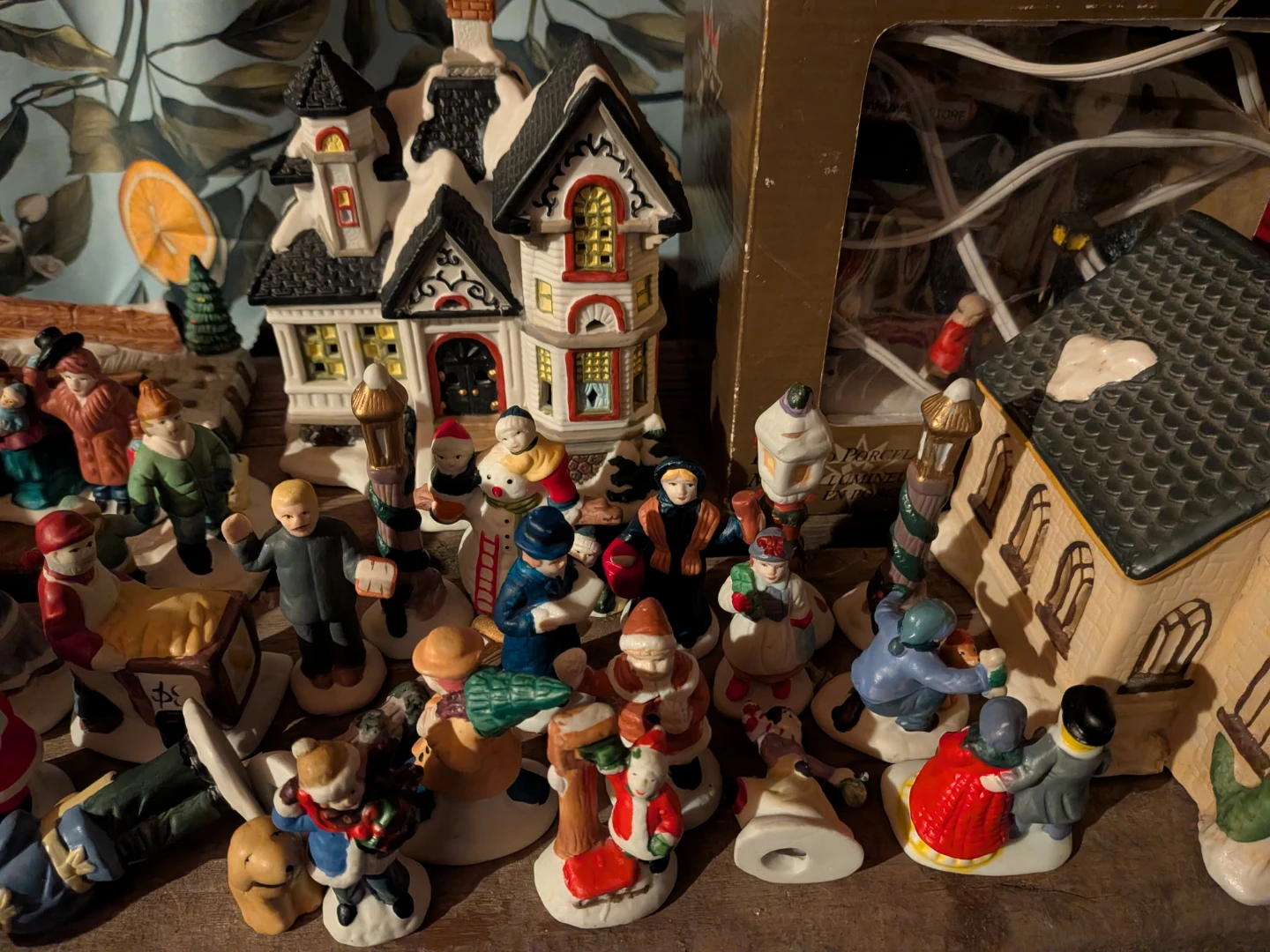 Holiday Collection des Fetes Village Pieces - photo 5