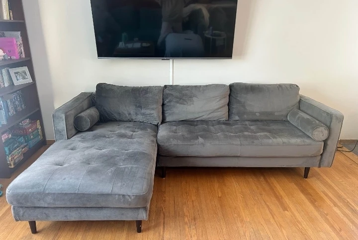 Grey Sectional Couch micro fiber - photo 2