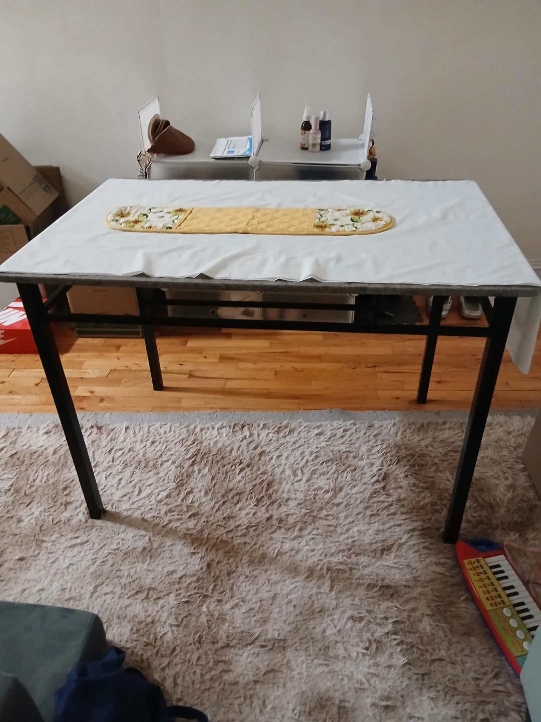 Kitchen table - photo 3