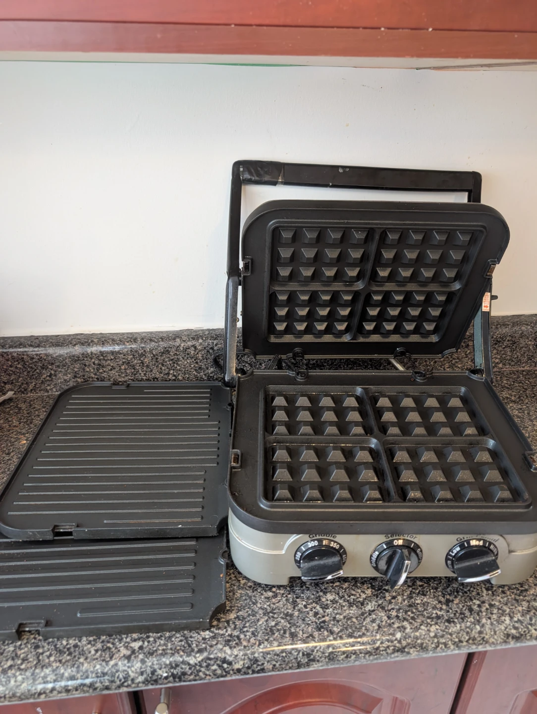 Cuisinart 5-IN-1 Stainless Steel Grill, Griddle , Waffle maker