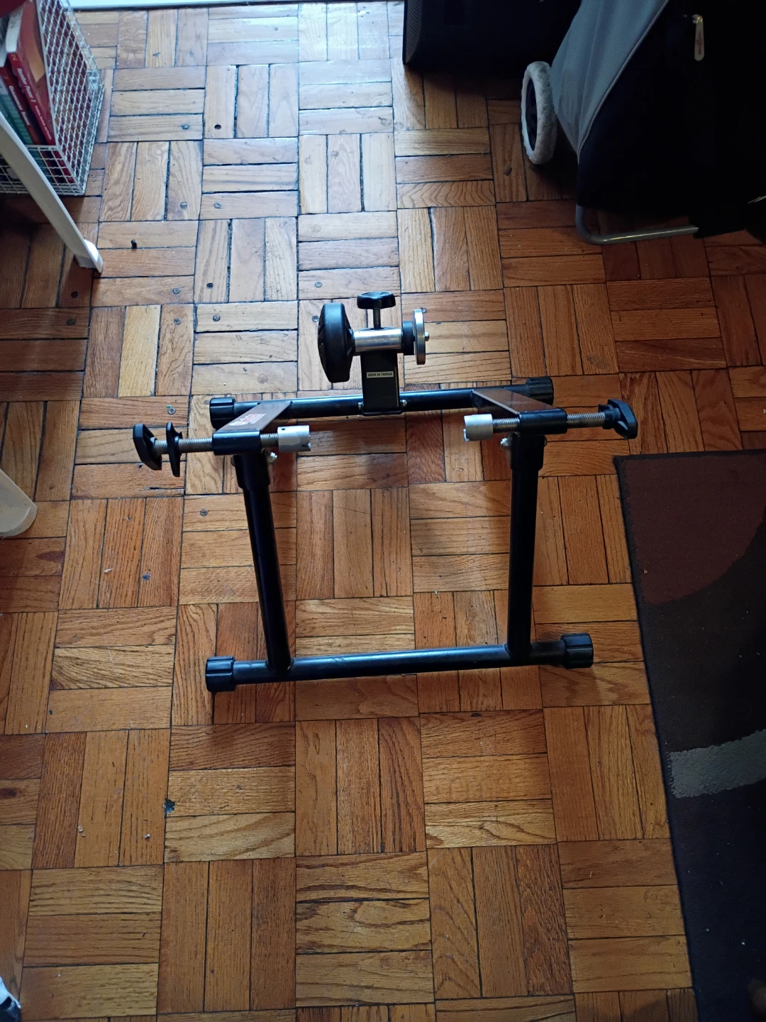 Bell Motivator Indoor Bicycle Trainer - photo 2