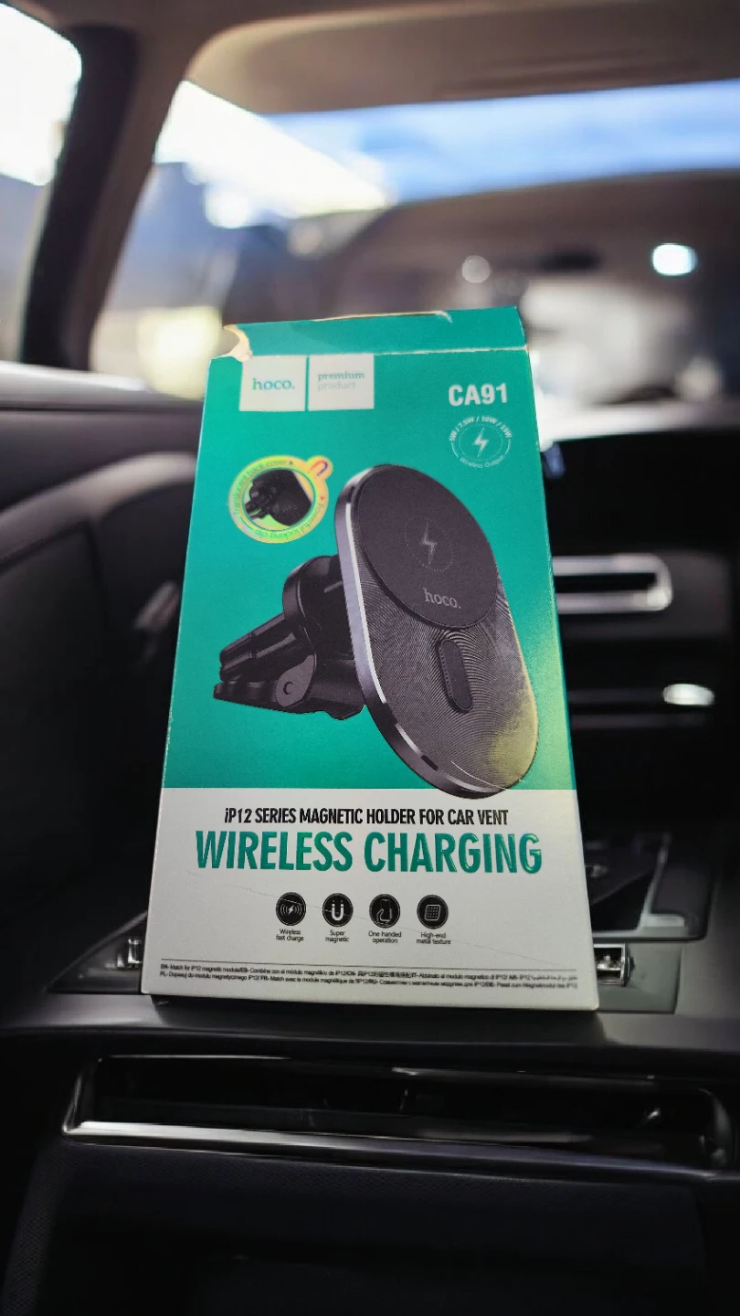 Magnetic Car Vent Wireless Charger - New