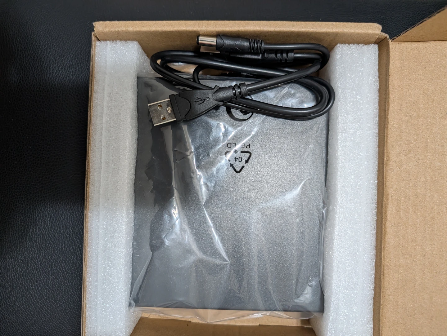 USB Slim Portable DVD Drive - photo 2