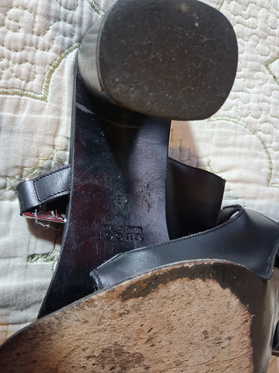 Gucci Black Leather Slide Sandals - photo 3