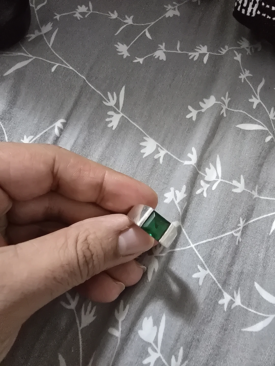 925 Stamped Silver with synthetic emerald 7.5 to 8