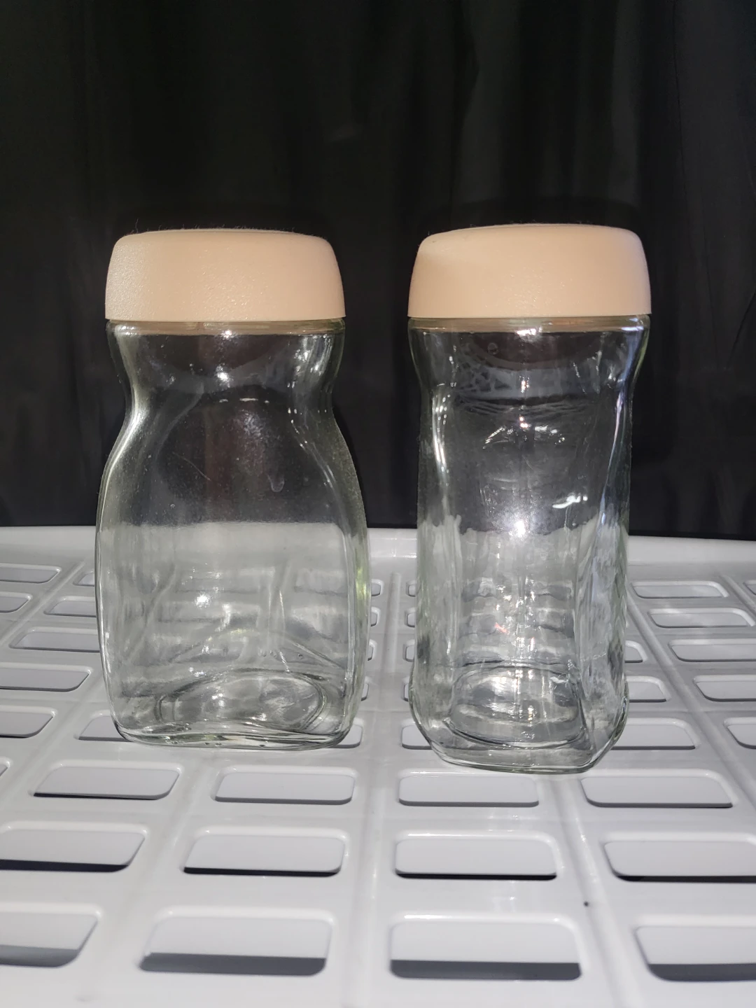 Nestle Glass Jars with Lids - Set of 2