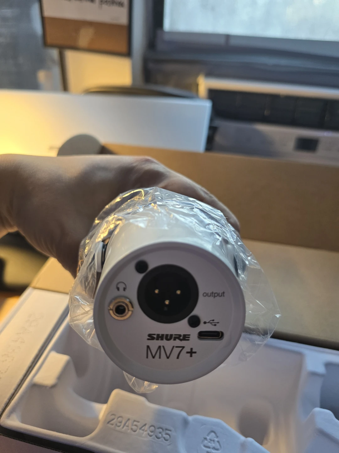 New Shure MV7+ Podcast Microphone - photo 3