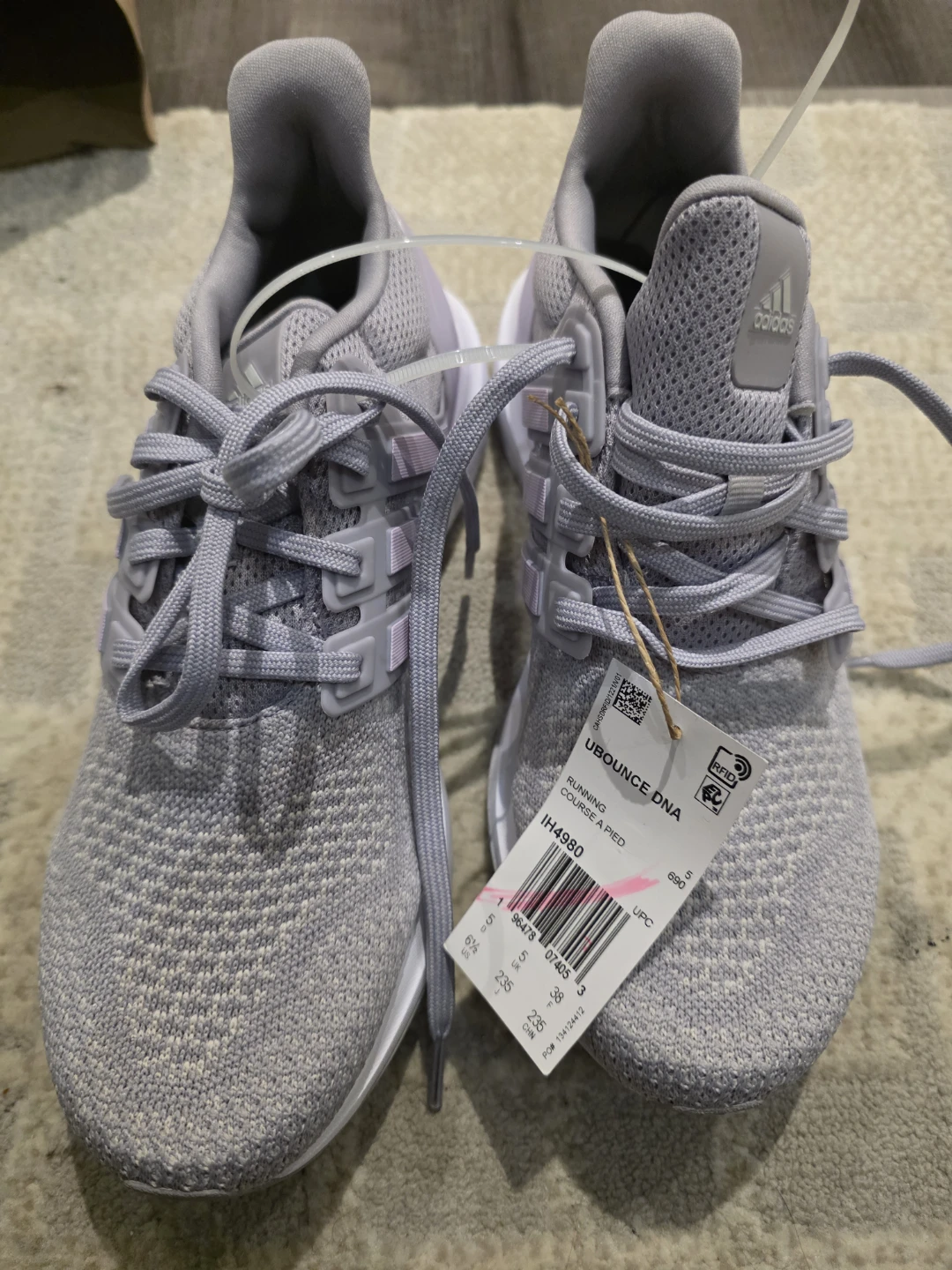 Adidas UBOUNCE DNA Running Shoes Grey Size 6.5 US