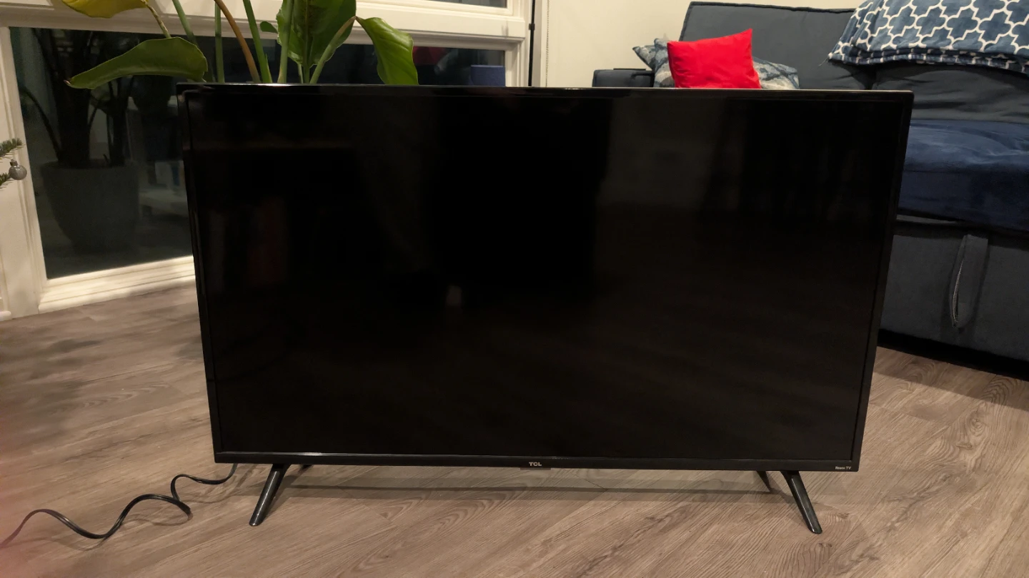 40" TCL Roku Smart TV S3 Class