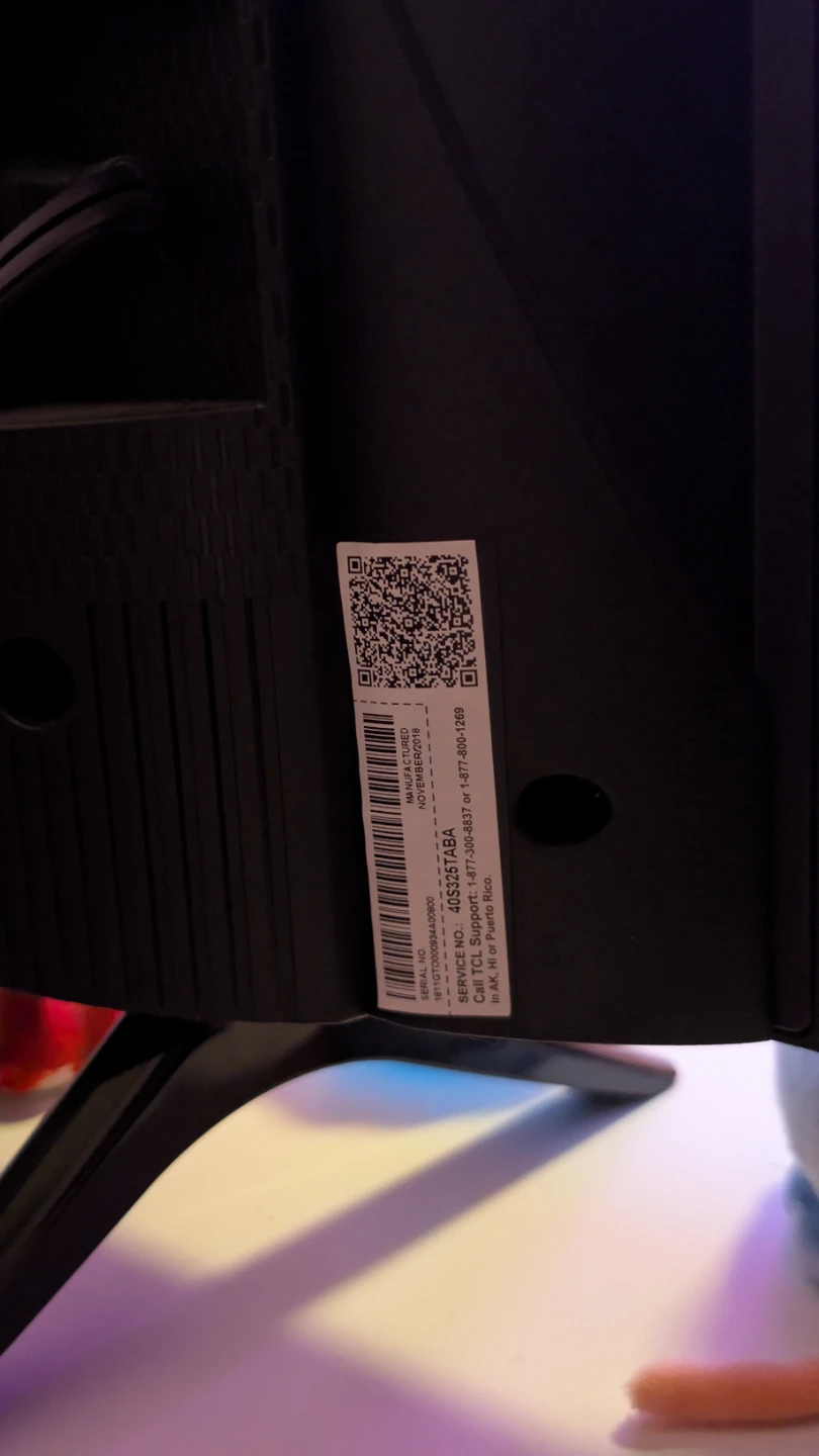 40" TCL Roku Smart TV S3 Class - photo 4