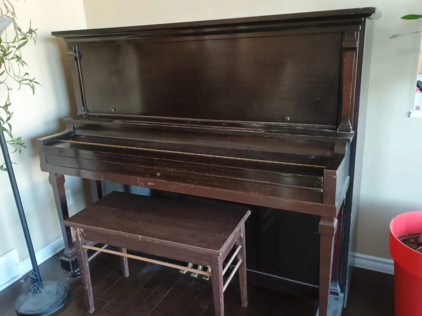 Behr Bros. & Co. Upright Piano - New York
