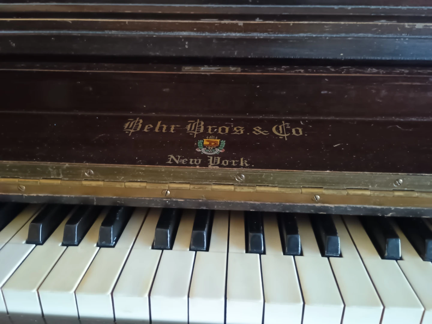 Behr Bros. & Co. Upright Piano - New York - photo 2