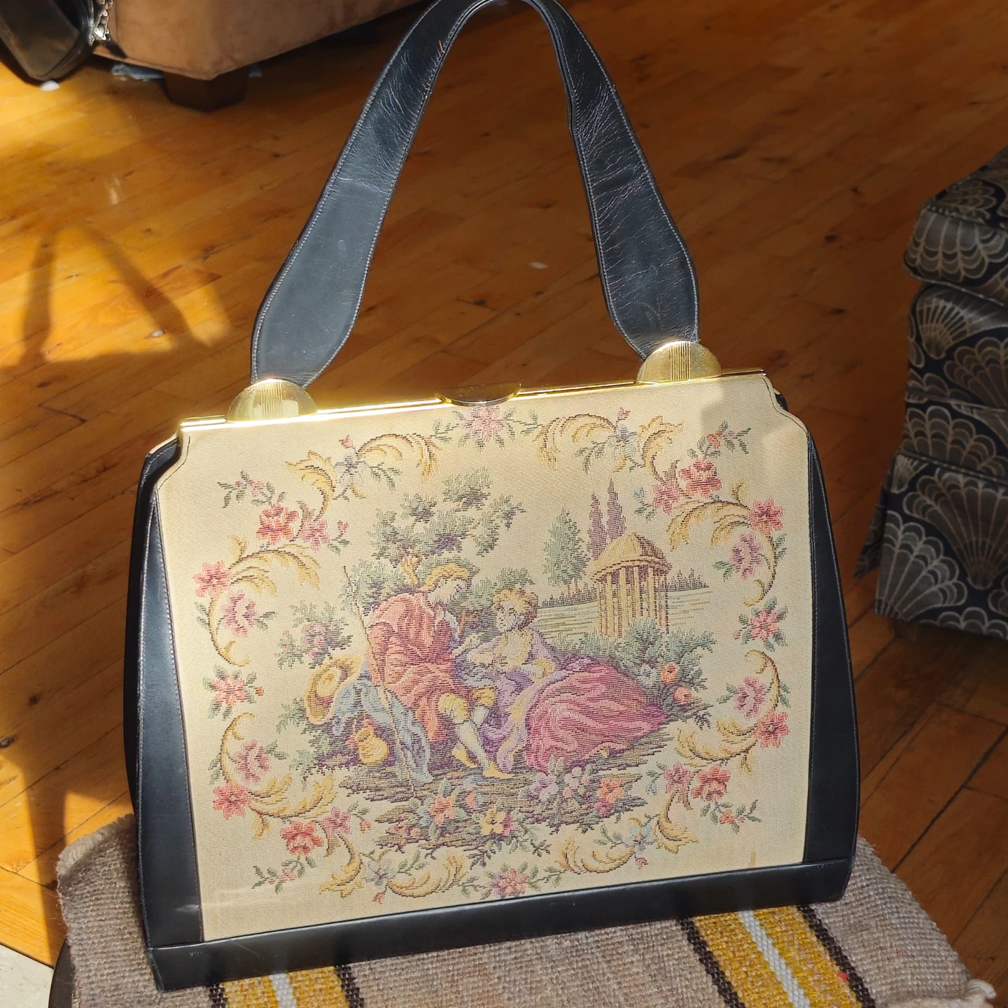 Vintage Cortini Tapestry Handbag - photo 2