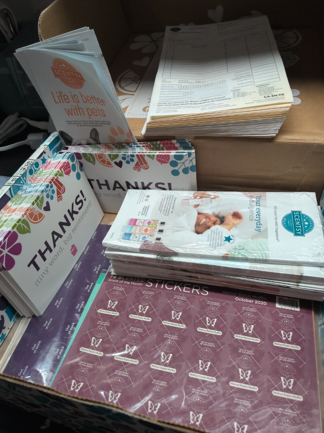 Scentsy Stickers & Marketing Materials - photo 2