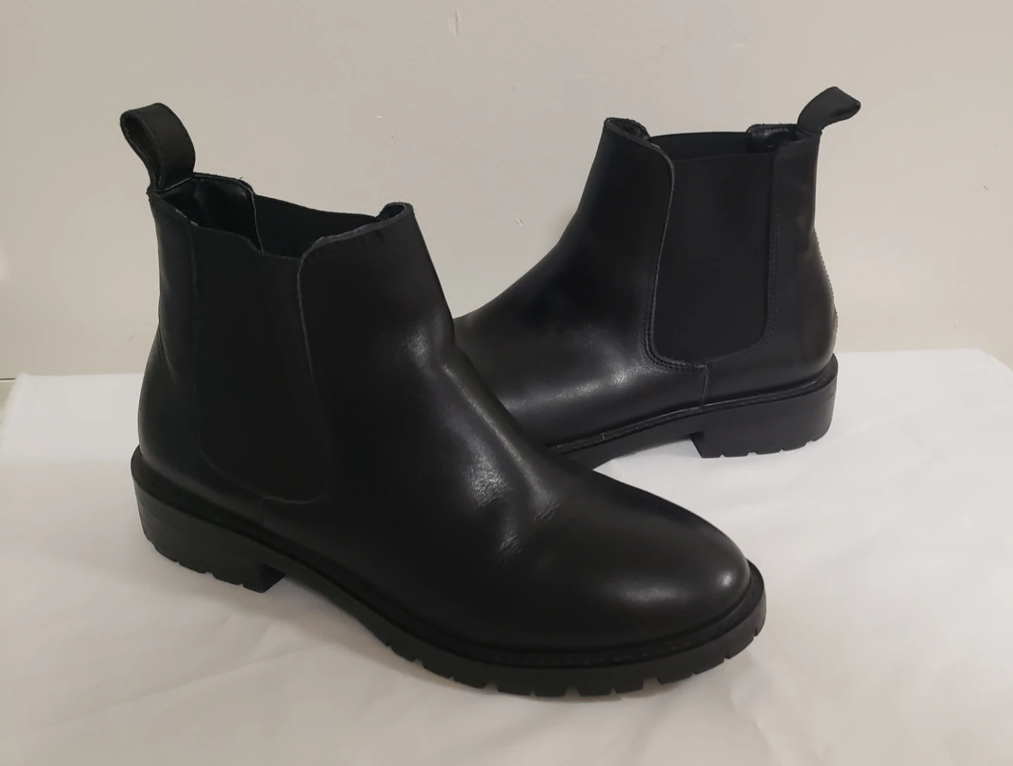 Brand new Steve Madden Ankle Women's Leather Boots