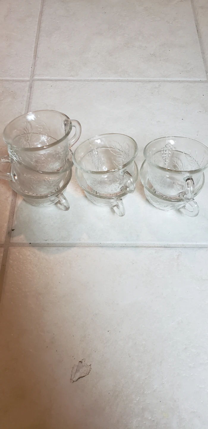 Vintage Clear Glass Tea Cups with Grapevine Design