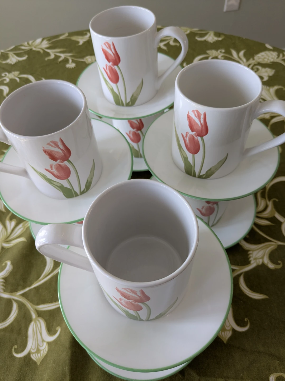 Set of 8 Corelle 🌷 Mugs and Saucers - photo 3
