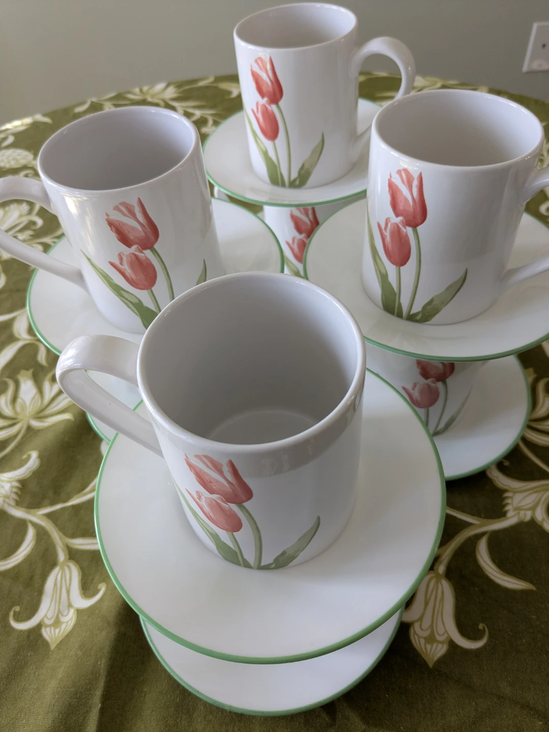 Set of 8 Corelle 🌷 Mugs and Saucers - photo 4