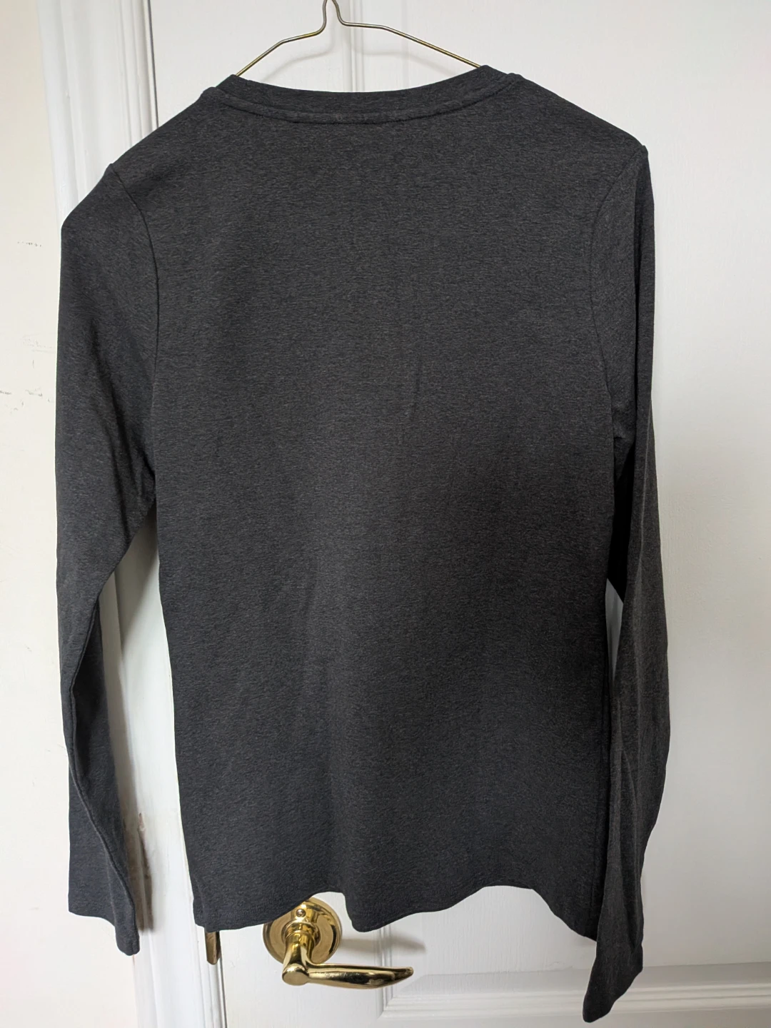 New Uniqlo Dark Gray Long Sleeve Top - Size S - photo 3
