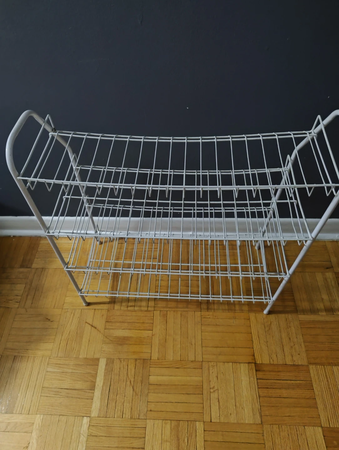 Metal shoerack