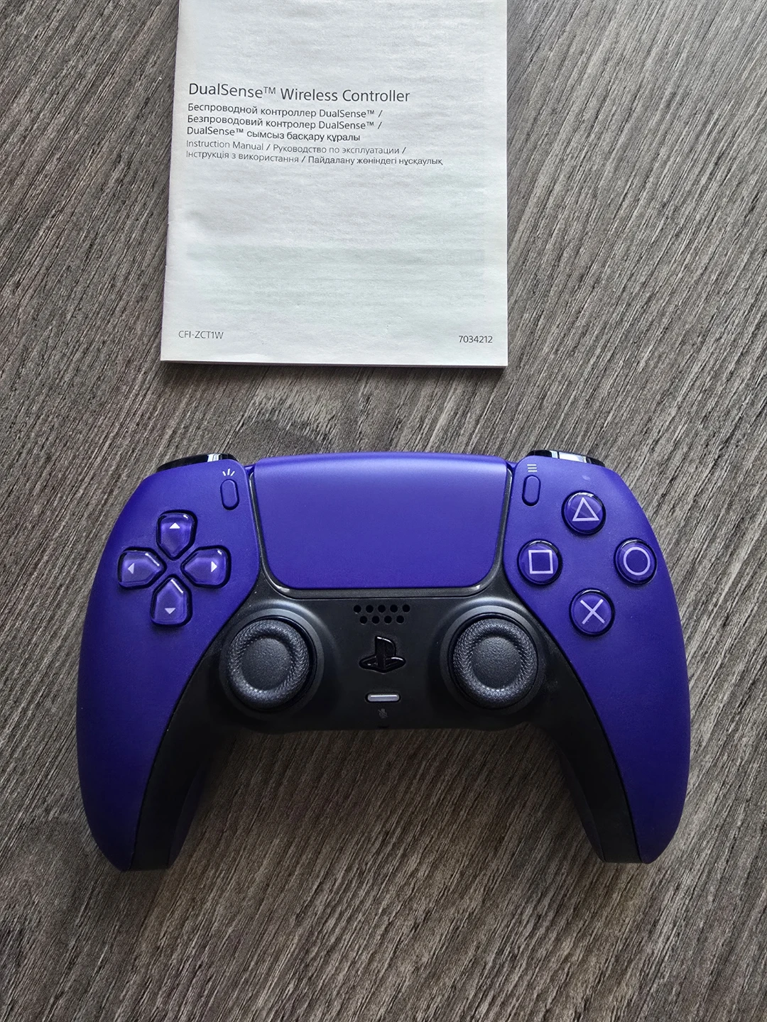 PlayStation DualSense Wireless Controller - Purple - photo 3